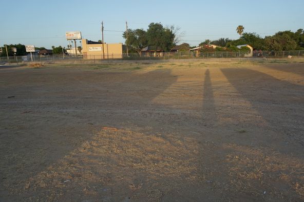 Land For Sale Calton & Springfield - Laredo Tx: 401 W Calton Rd, Laredo, TX 78041